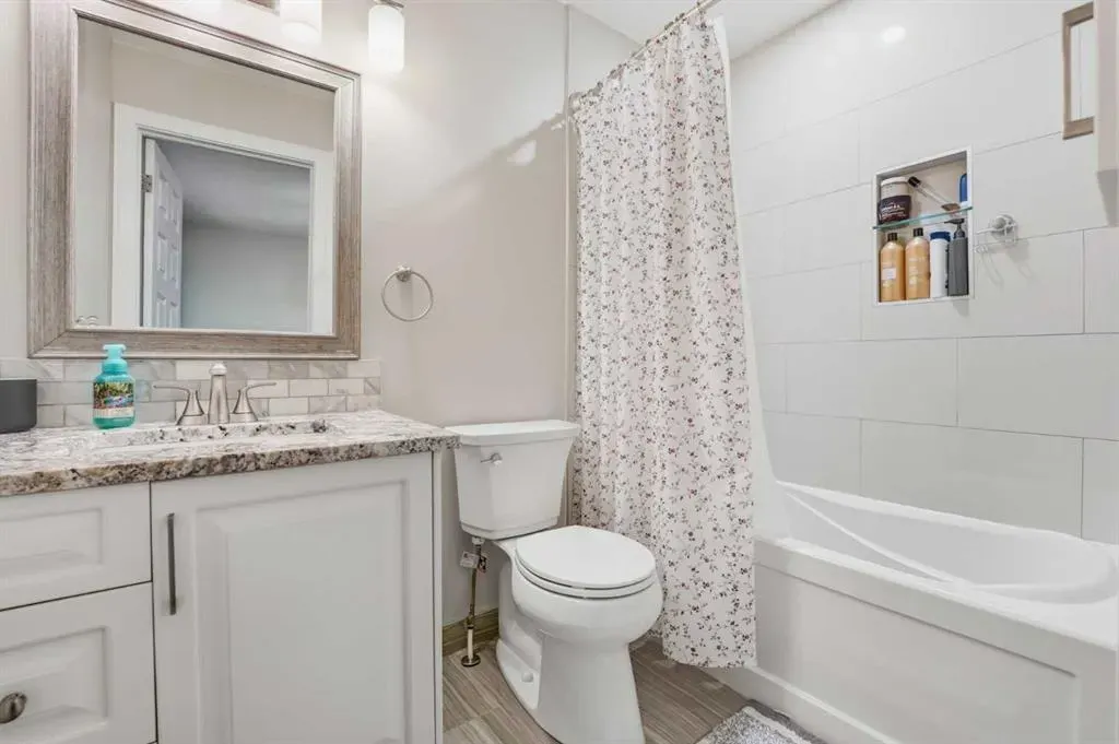 31 Applegrove Crescent SE