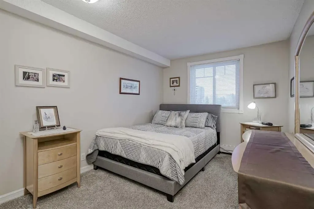 5601 Dalton Drive NW, #104D