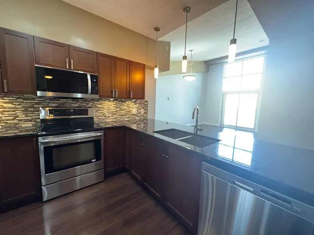 4303 1 Street NE, #528