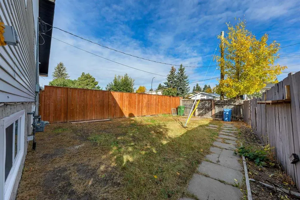 5204 Marbank Drive NE