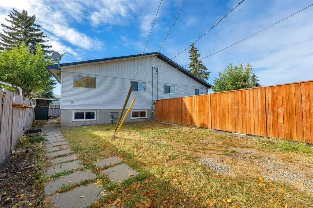 5204 Marbank Drive NE