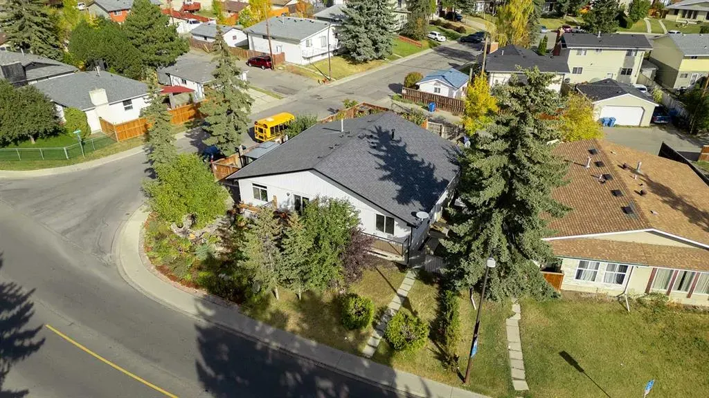 5204 Marbank Drive NE