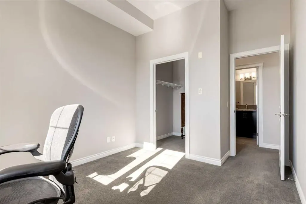 39 Quarry Gate SE, #302