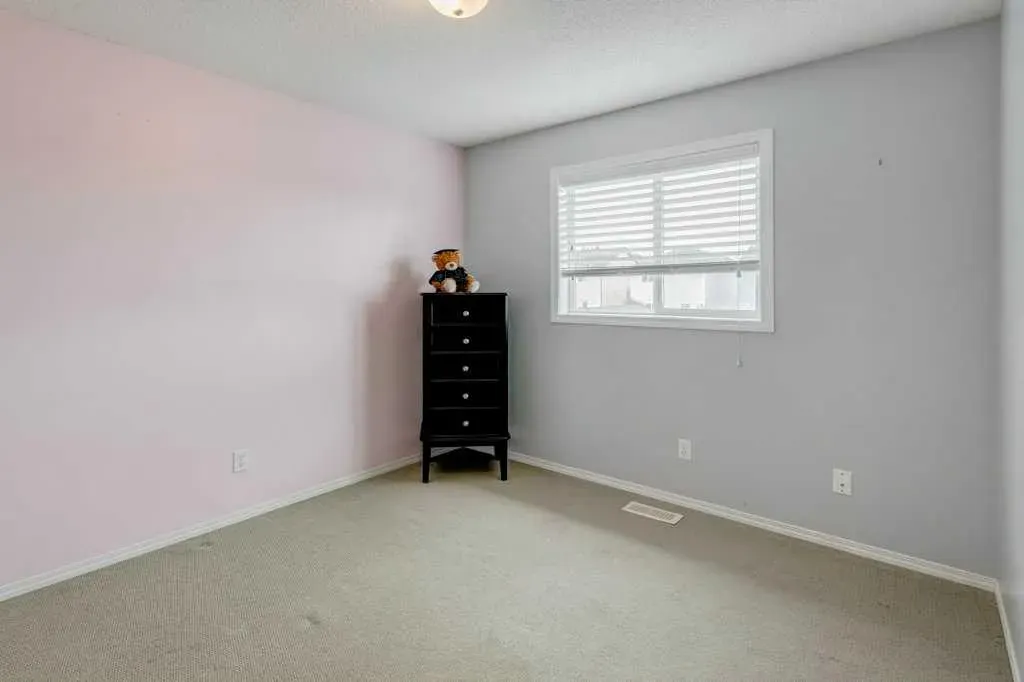 14 Everglen Manor SW