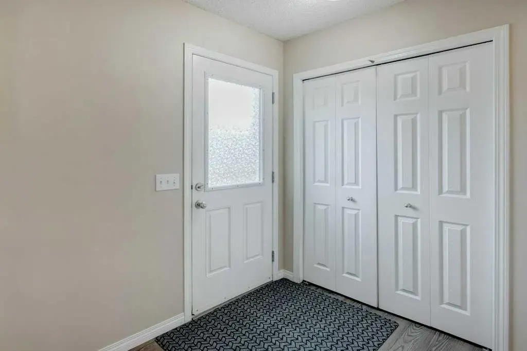 14 Everglen Manor SW