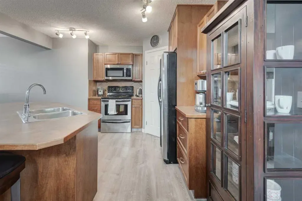 30 Everoak Gardens SW