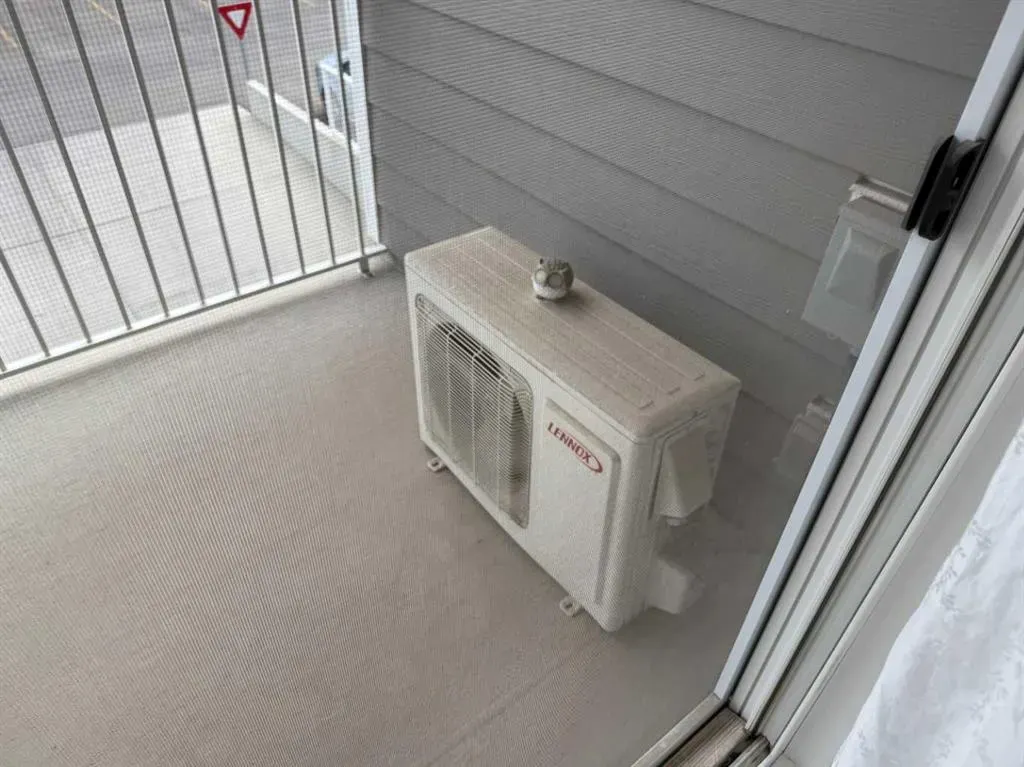 100 Auburn  Meadows Common SE, #203