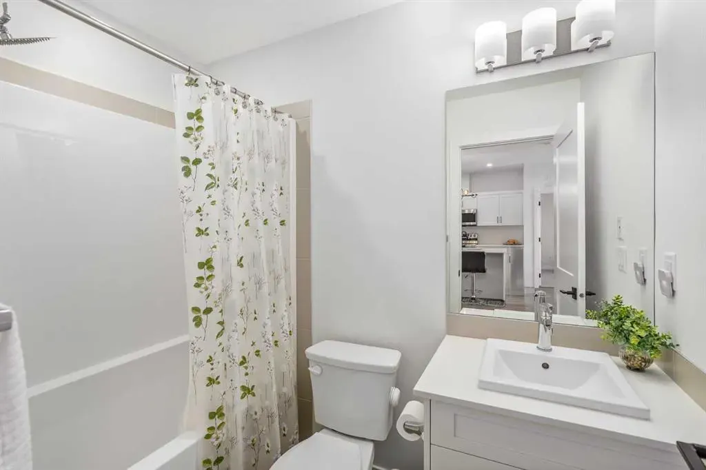 200 Seton Circle SE, #2406