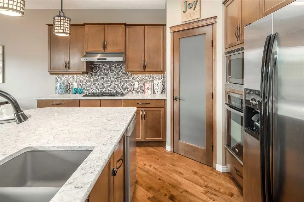 105 Aspen Stone Road SW