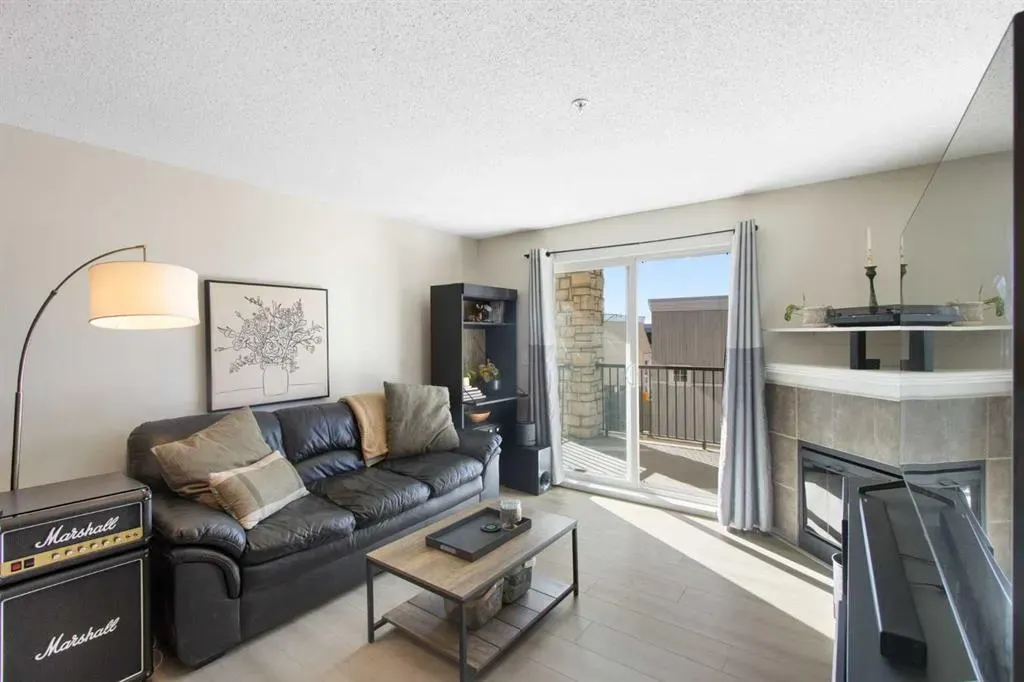 505 Railway Street W, #2204