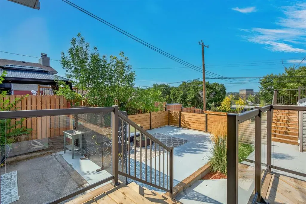 35 Fairview Drive SE