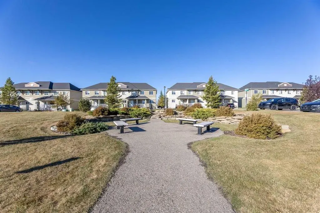 1402 Clover Link