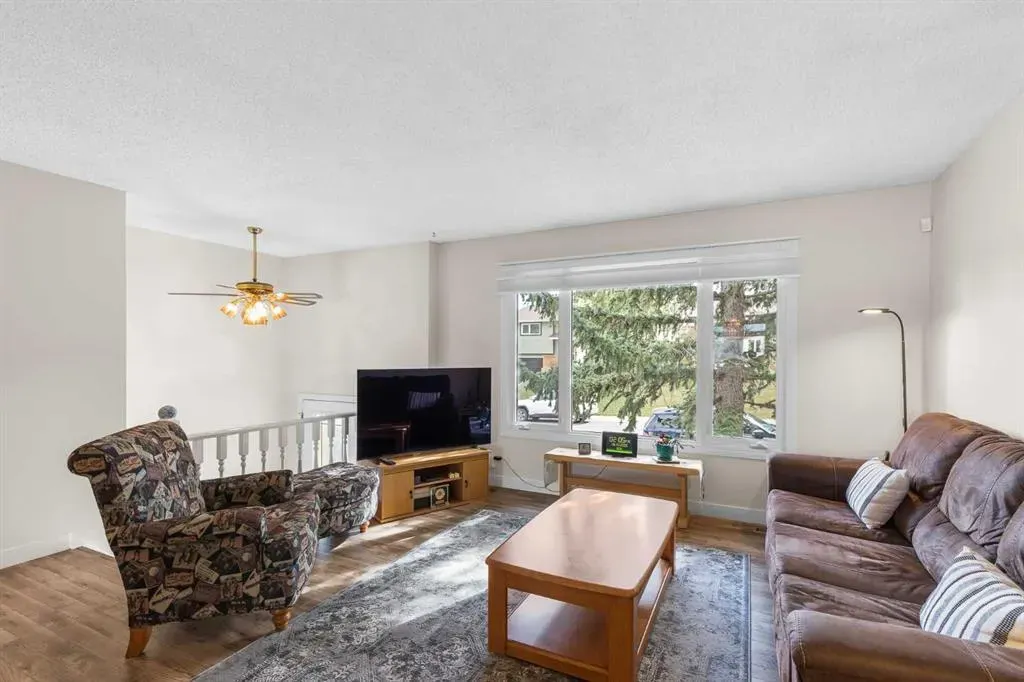 108 Beaconsfield Rise NW