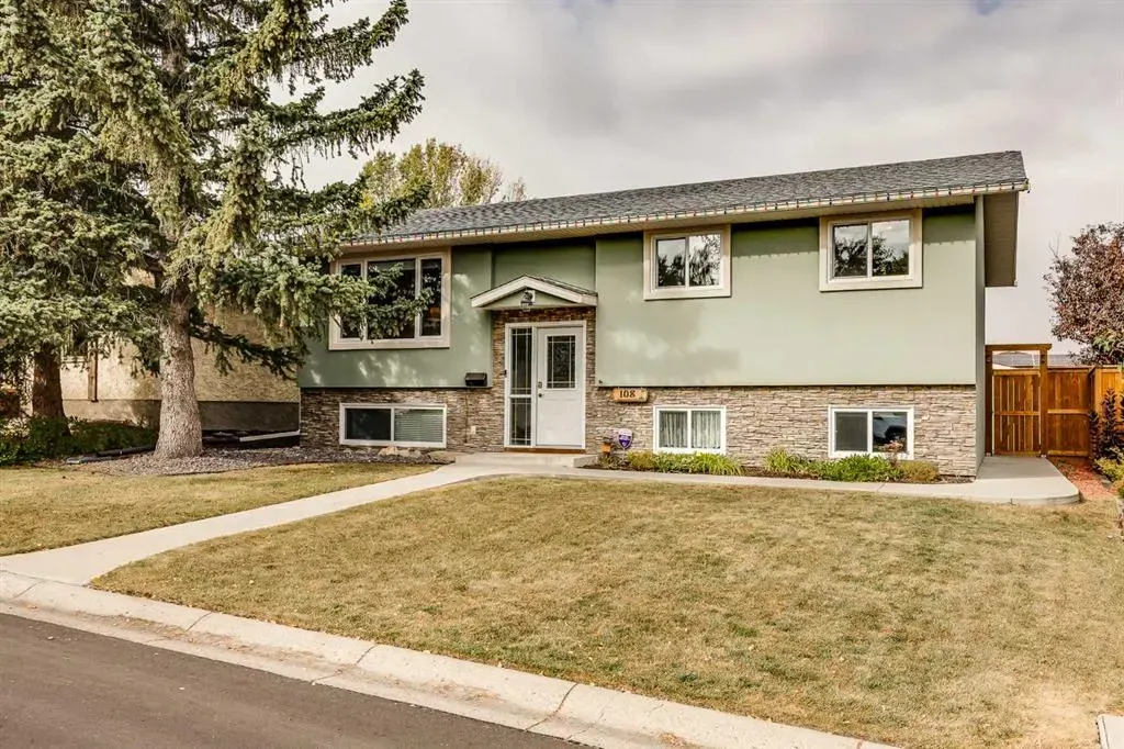 108 Beaconsfield Rise NW