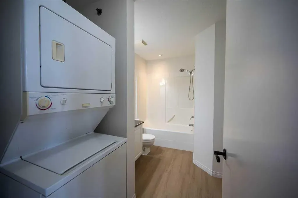 1000 Applevillage Court SE, #310