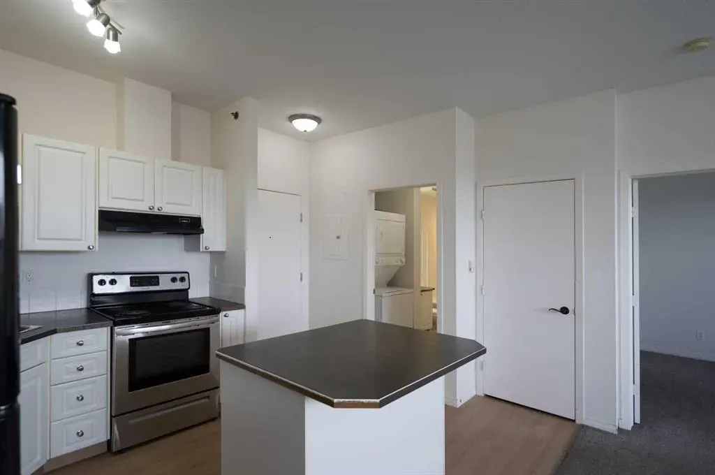 1000 Applevillage Court SE, #310