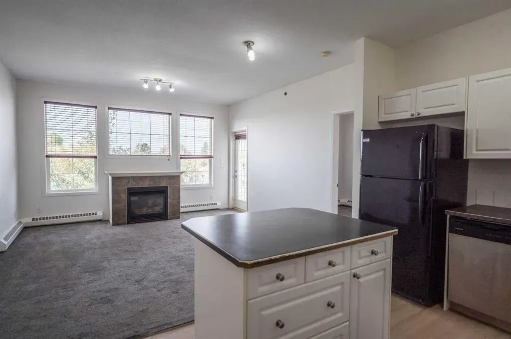 1000 Applevillage Court SE, #310