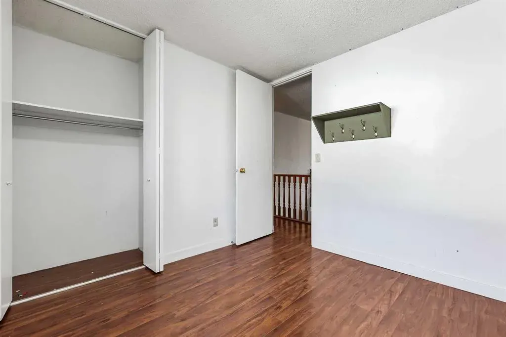 256 Cedarpark Drive SW