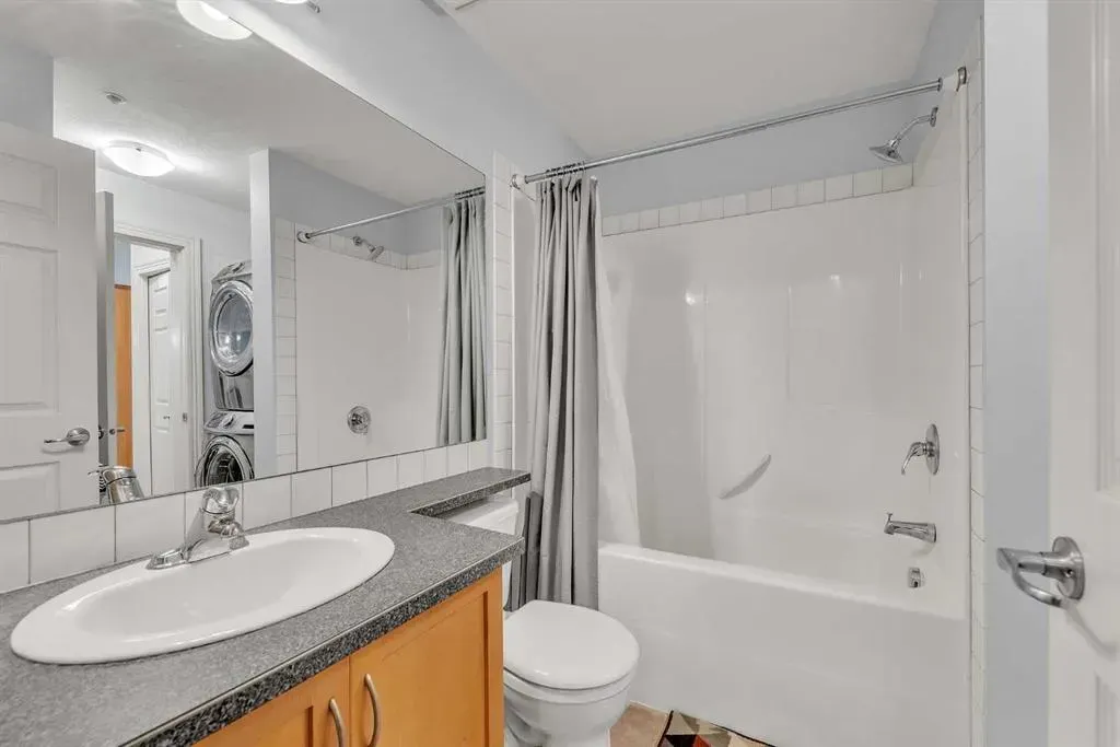 1408 17 Street SE, #208