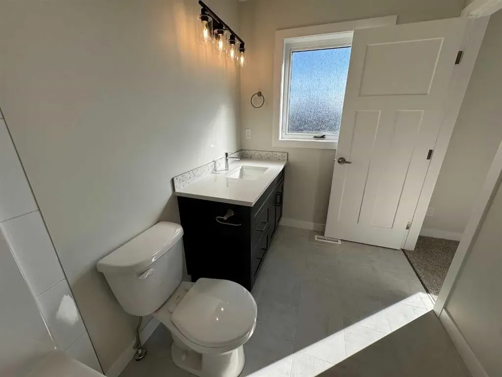 21 Vermont Close