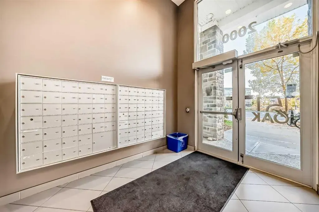 11 MAHOGANY Row SE, #2103