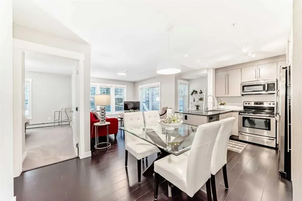 11 MAHOGANY Row SE, #2103