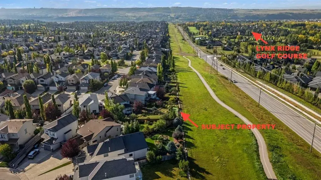 72 Tuscany Ridge Crescent NW
