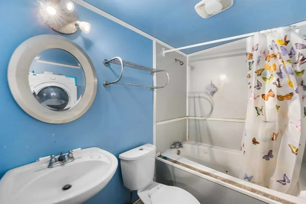 48 Martha's Haven Green NE