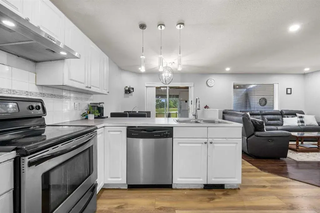 48 Martha's Haven Green NE