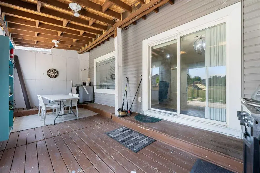 48 Martha's Haven Green NE