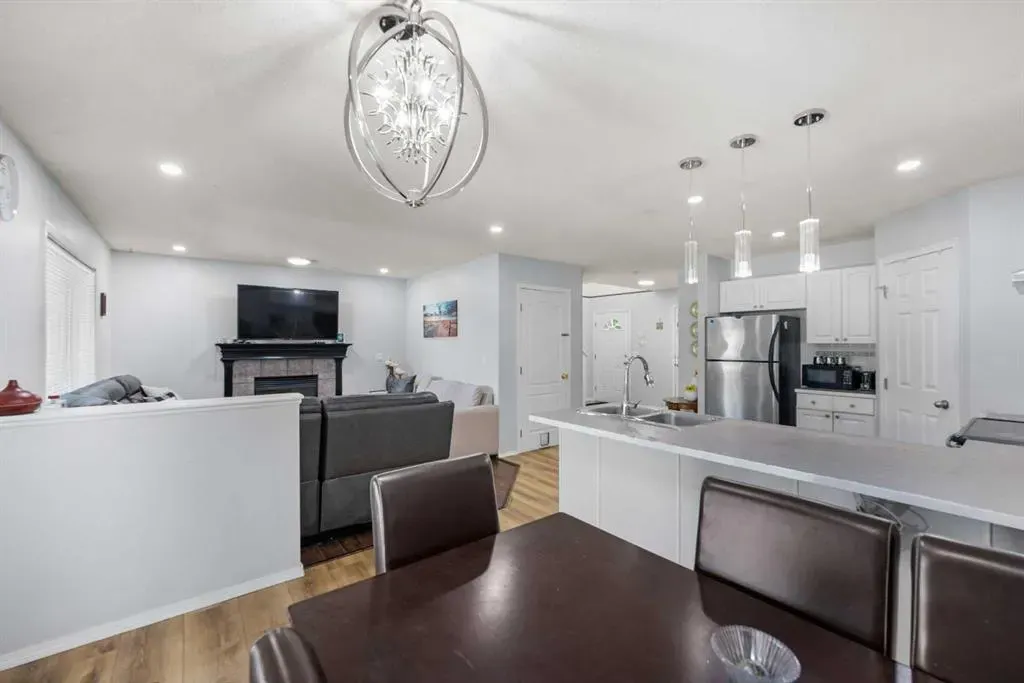 48 Martha's Haven Green NE