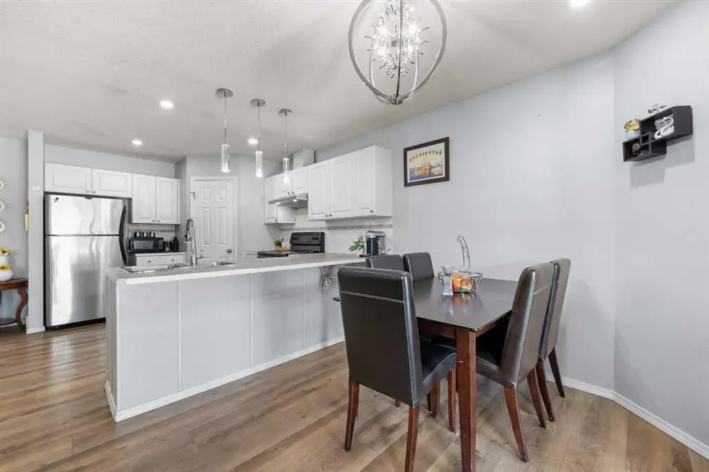 48 Martha's Haven Green NE