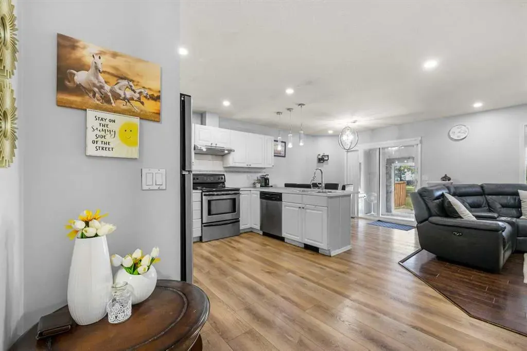 48 Martha's Haven Green NE