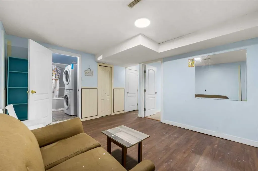 48 Martha's Haven Green NE