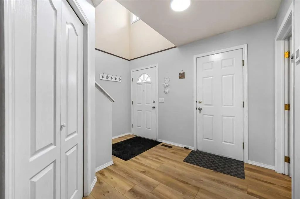 48 Martha's Haven Green NE