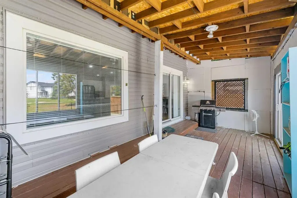 48 Martha's Haven Green NE