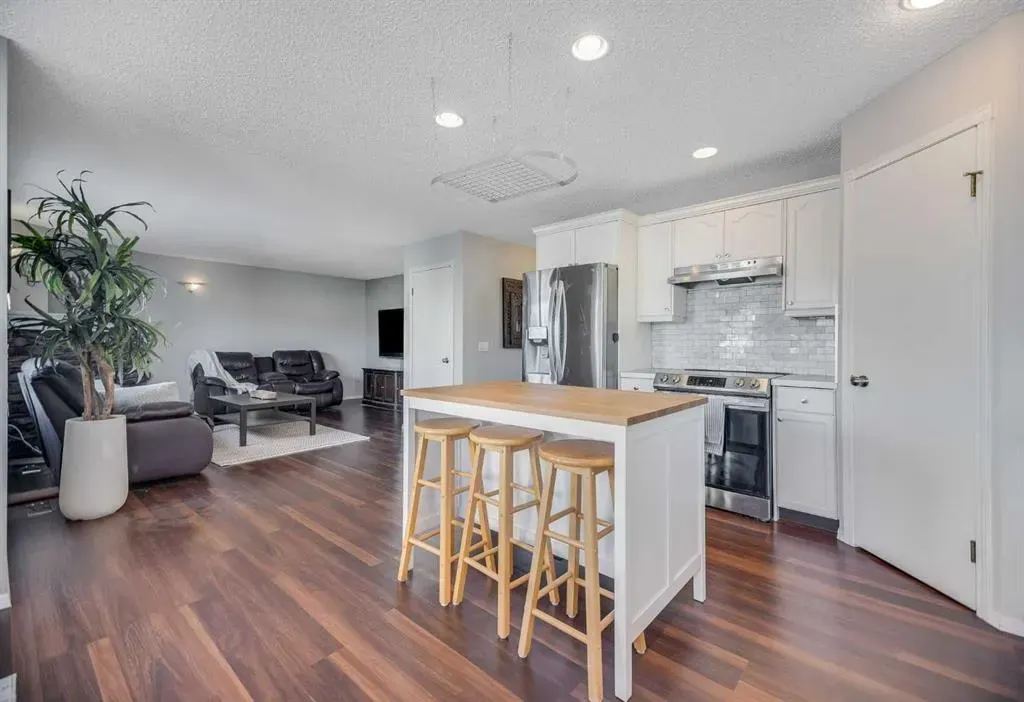 10 Westfall Crescent