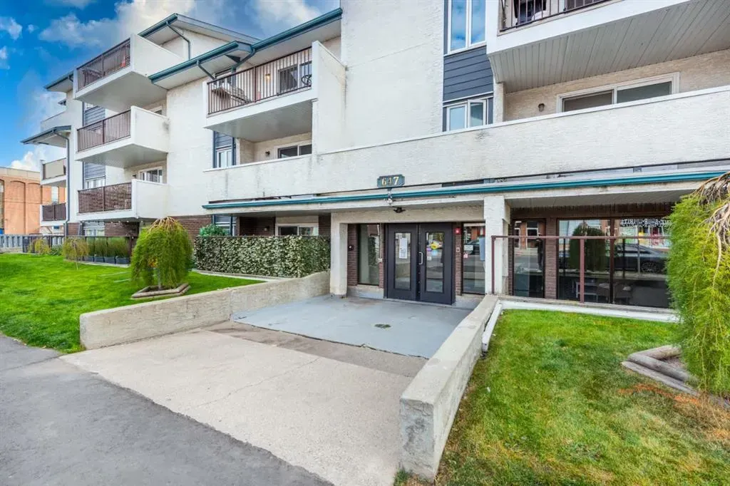 647 1 Avenue NE, #307
