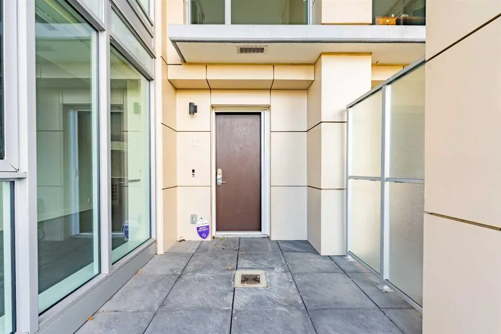 1025 5 Avenue SW, #103