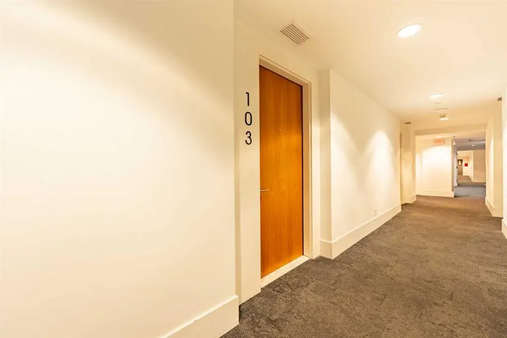 1025 5 Avenue SW, #103