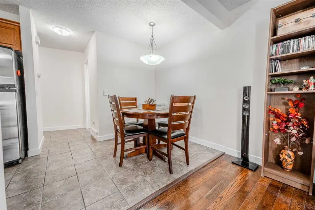 310 Country Village Cape NE