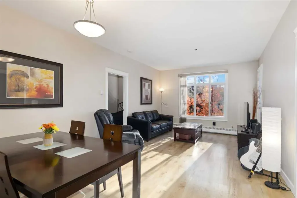 108 Denholm Gate, #202