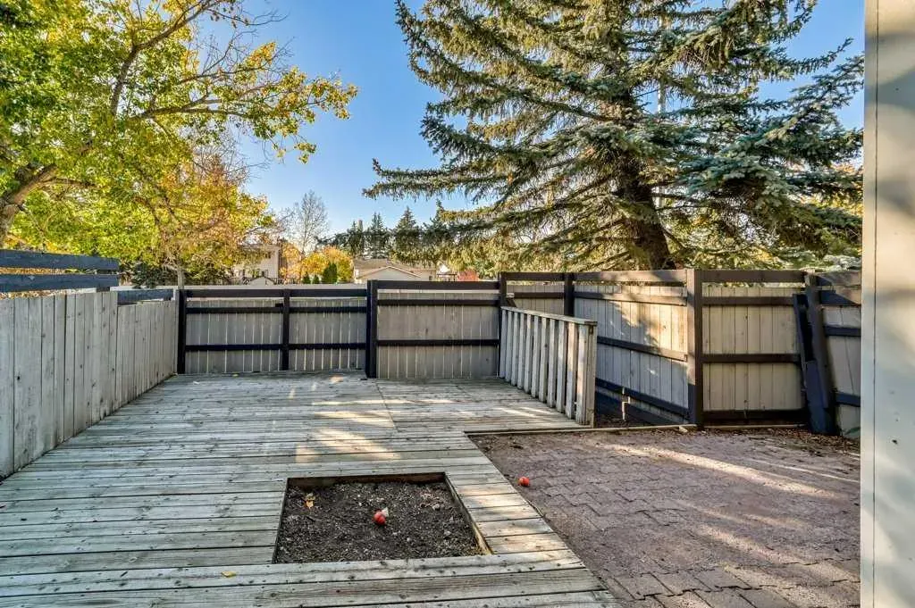 2210 Oakmoor Drive SW, #24