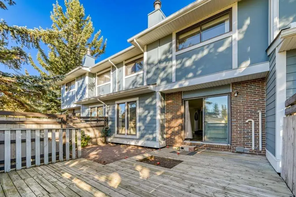 2210 Oakmoor Drive SW, #24