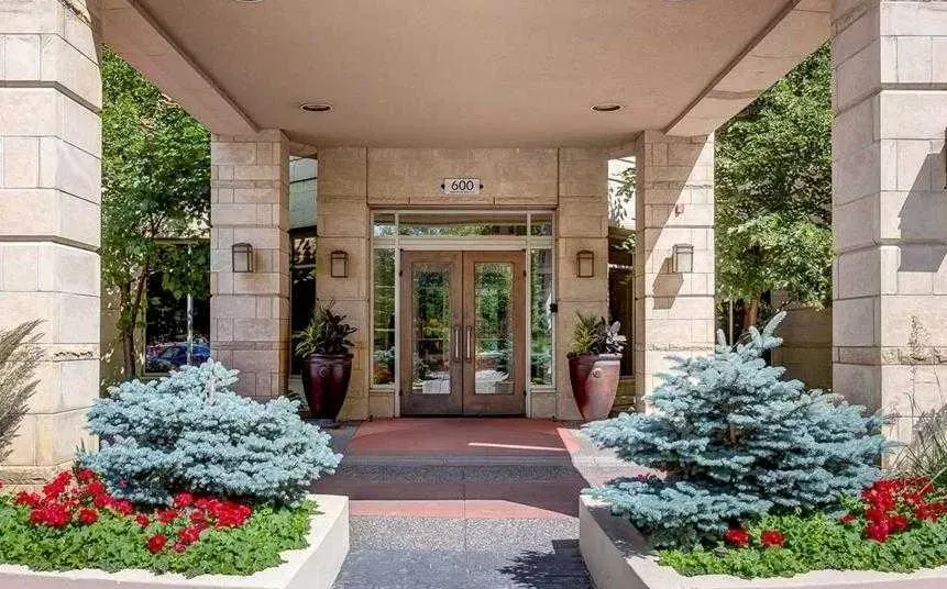 600 Princeton Way SW, #207