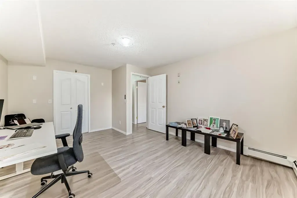 4000 Somervale Court SW, #208