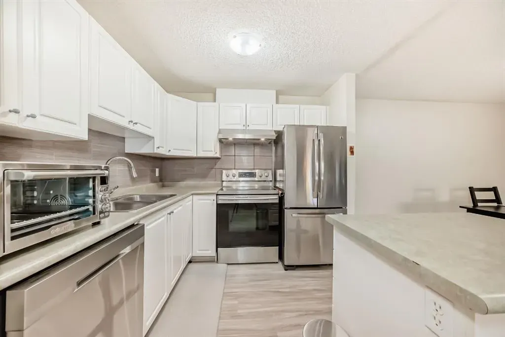 4000 Somervale Court SW, #208