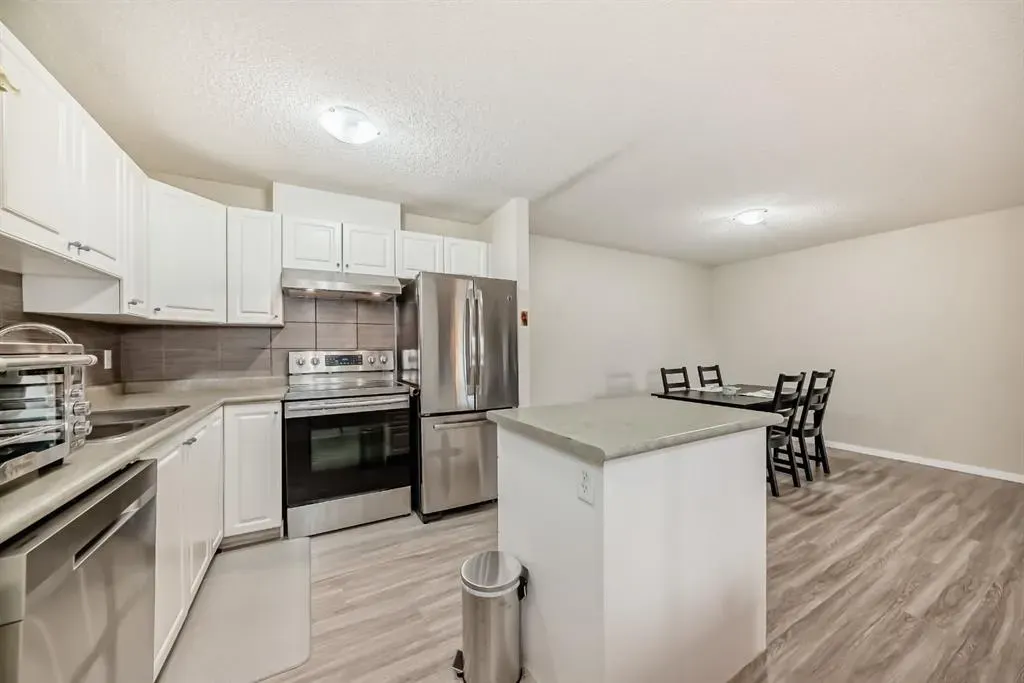 4000 Somervale Court SW, #208