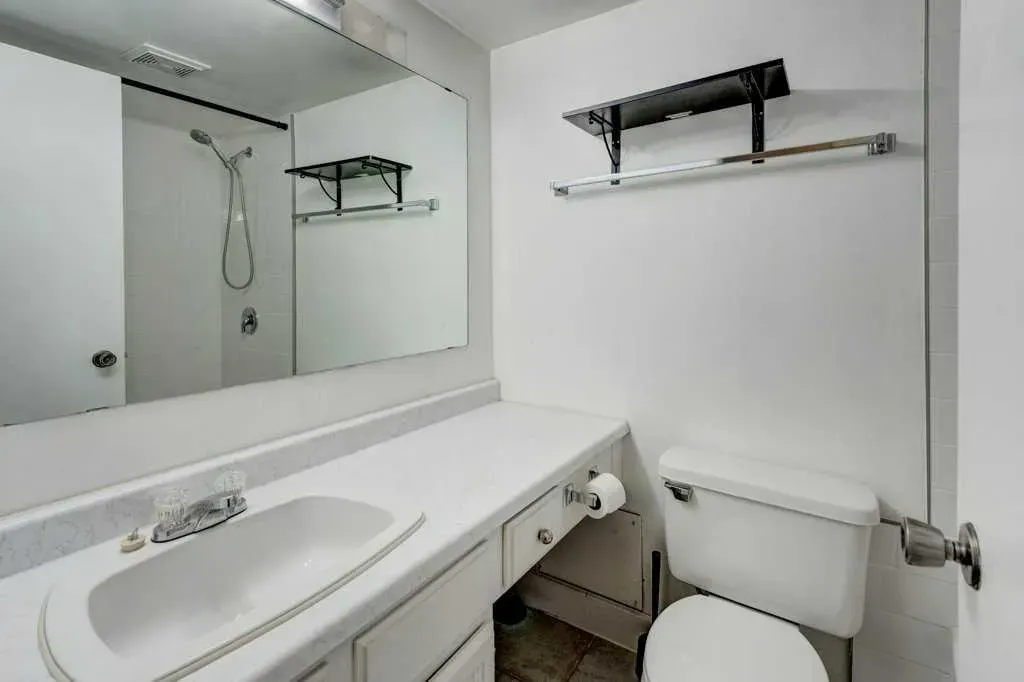 1703 11 Avenue SW, #43