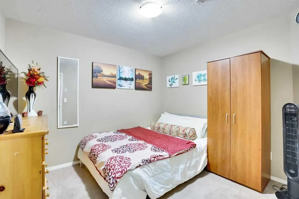 300 Palliser Lane, #218